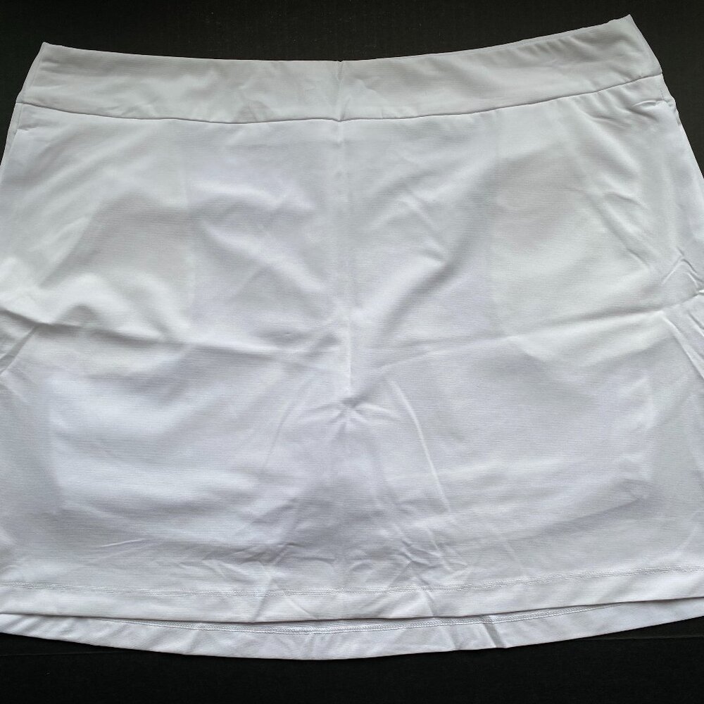 Greg Norman Womens White (XL) Golf Skort